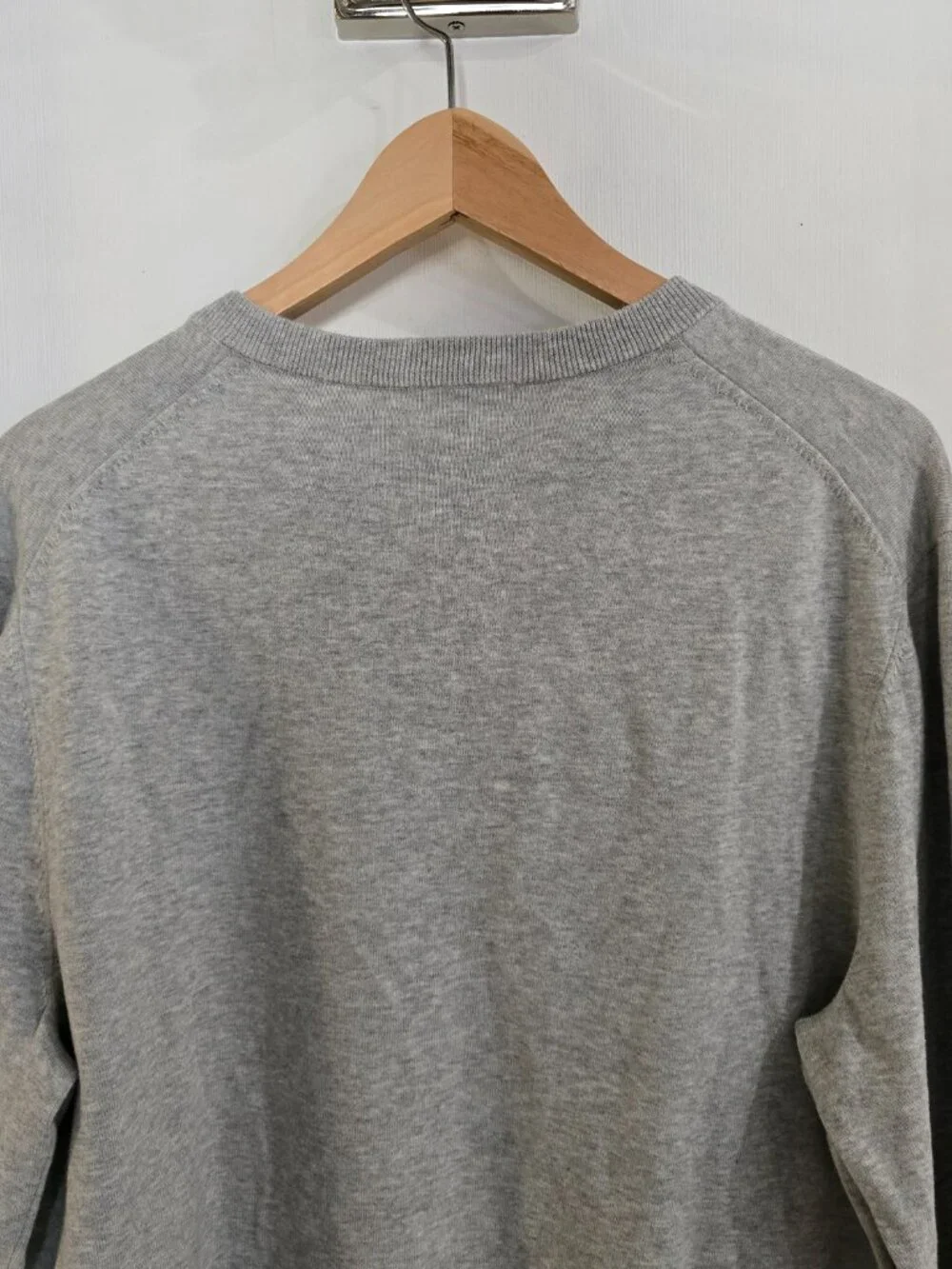 Brooks Brothers Men’s Gray V-Neck Sweater Combed Cotton Size L